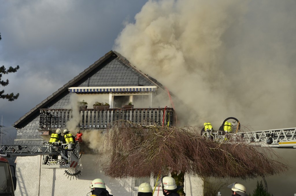 Feuer 5 Roesrath Am Grosshecker Weg P1144.JPG - Miklos Laubert